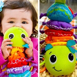Infantino Baby Hug Tug Bug Caterpillar Musicial Plush Pull Toy 2014